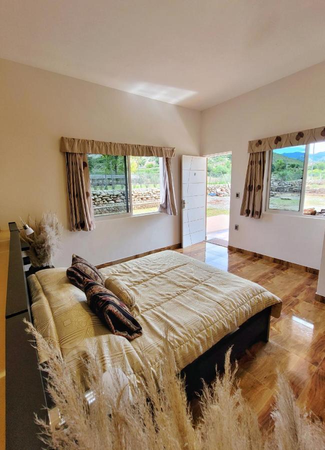 Hotel Mil Estrellas-Torotoro Potosi Ngoại thất bức ảnh